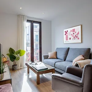 Lucasland Apartment